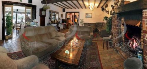Hotel Aux Massotais Petites Tailles Extérieur photo